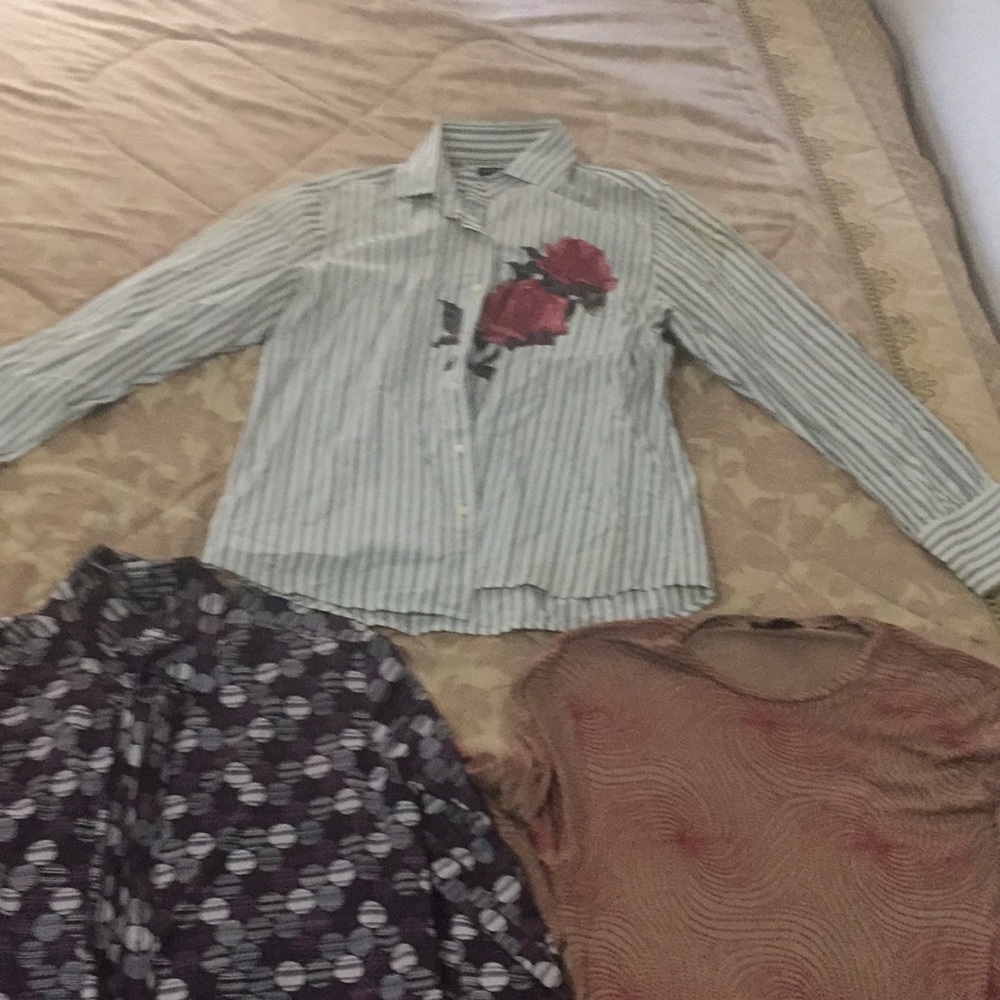 Bundle of 3 men’s Kenneth Cole L/S shirts